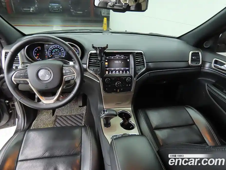 Jeep Cherokee 2015 3.0 гидро в Москве № 1350632, фото 7