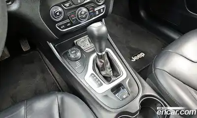 Jeep Cherokee 2017 2.4 гидро в Москве № 1350639, миниатюра 9