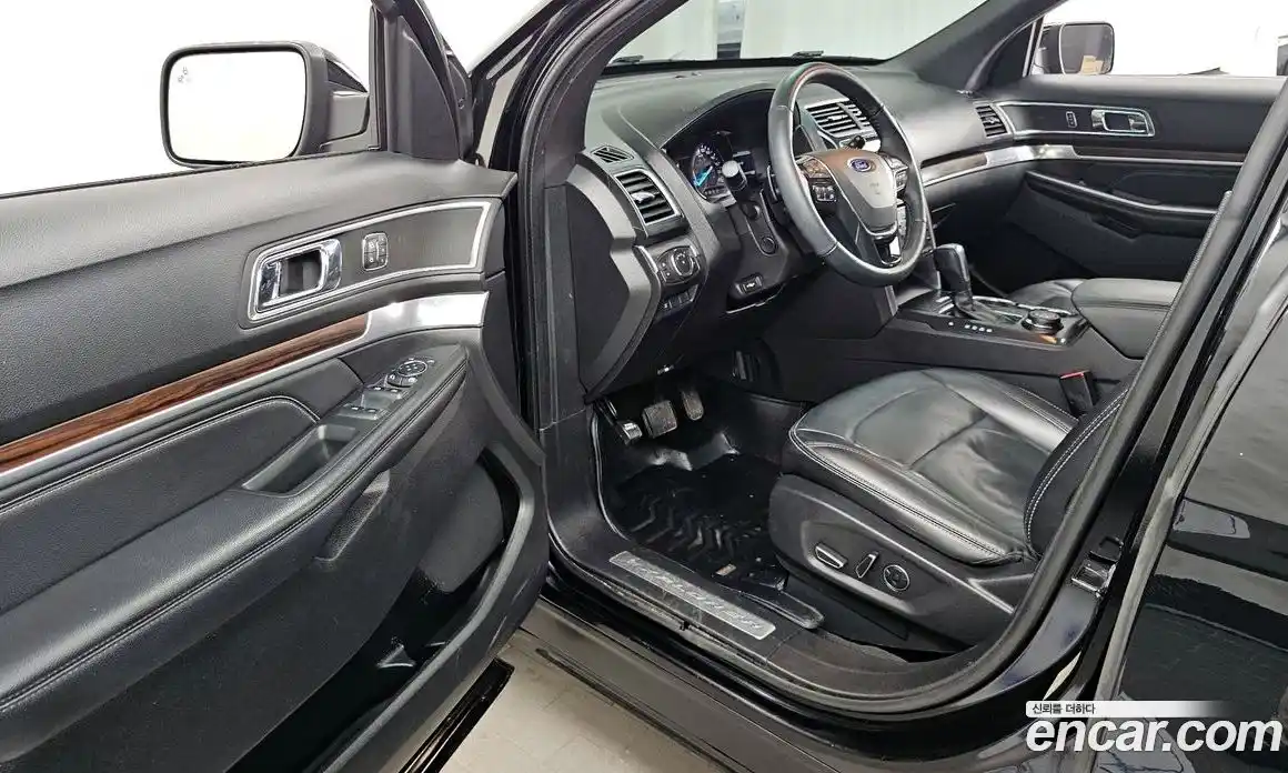 Ford Explorer 2016 2.3 гидро в Москве № 1350968, фото 10