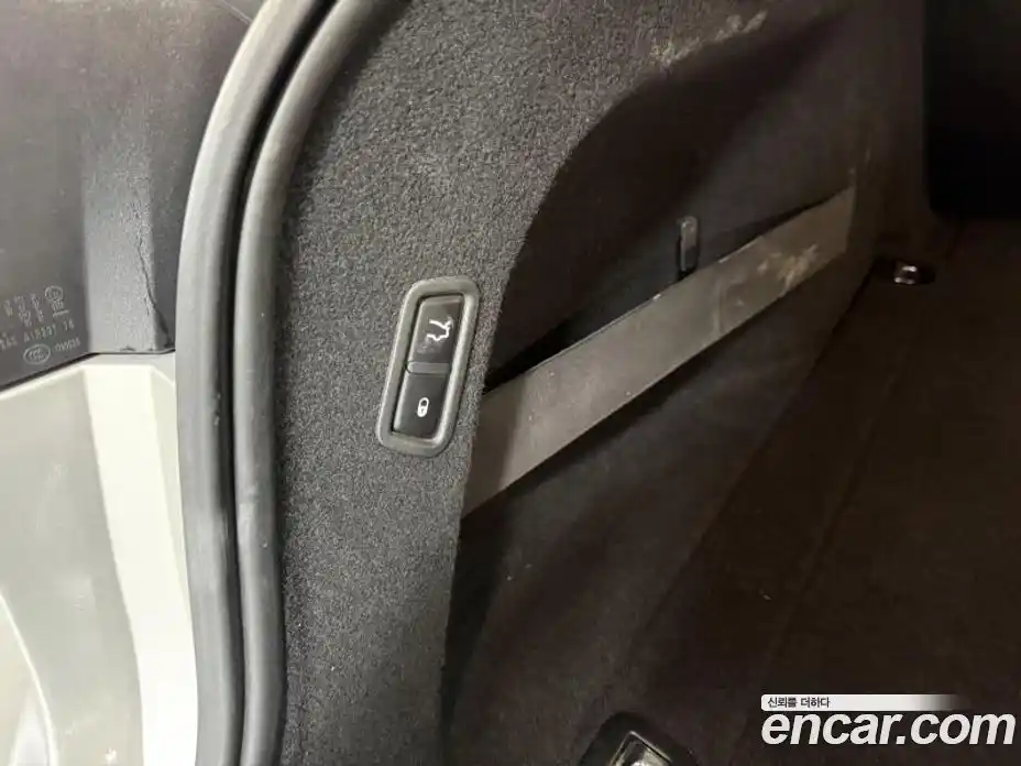 Maserati Levante 2017 3.0 гидро в Москве № 1351088, фото 17