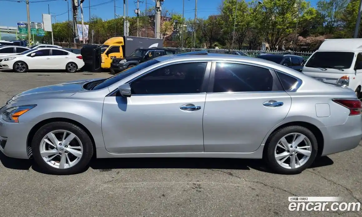 Nissan Altima 2014 2.5 вариатор в Москве № 1351254, фото 17