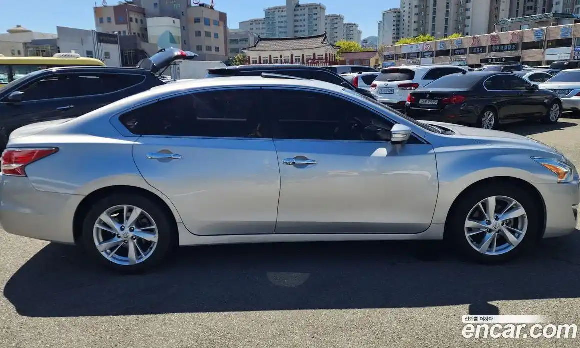 Nissan Altima 2014 2.5 вариатор в Москве № 1351254, фото 18