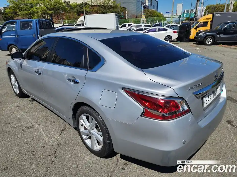 Nissan Altima 2014 2.5 вариатор в Москве № 1351254, фото 20