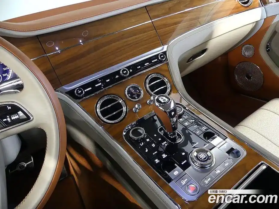 Bentley Continental 2022 4.0 гидро в Москве № 1351370, фото 13