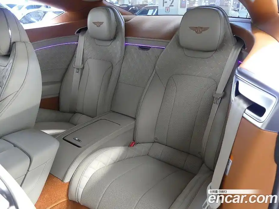 Bentley Continental 2022 4.0 гидро в Москве № 1351370, фото 18