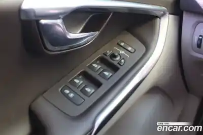 Volvo V40 2015 1.6 гидро в Москве № 164865, миниатюра 7
