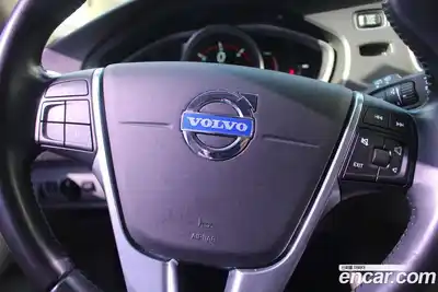 Volvo V40 2015 1.6 гидро в Москве № 164865, миниатюра 9