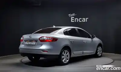 Renault SM3 2010 1.6 гидро в Москве № 180744, миниатюра 2