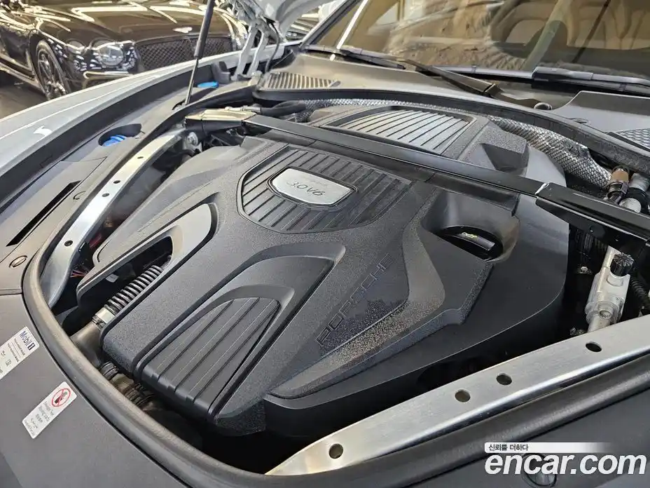 Porsche Panamera 2018 3.0 гидро в Москве № 297671, фото 6