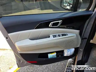 Kia Canival 2025 1.6 Автомат в Москве № 9595, миниатюра 7