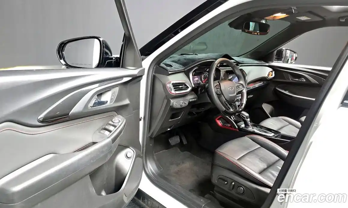 Chevrolet TrailBlazer 2021 1.3 гидро в Москве № 103624, фото 11
