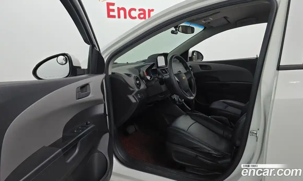 Chevrolet Aveo 2014 1.6 гидро в Москве № 105492, фото 10