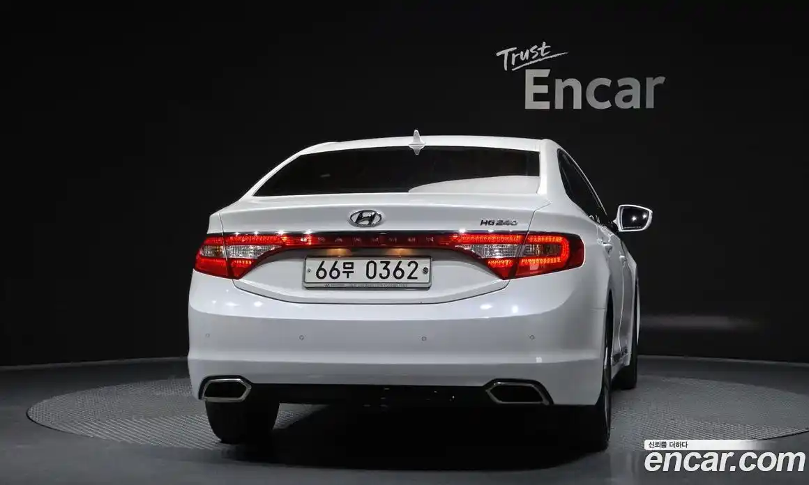 Hyundai Grandeur 2015 2.4 гидро в Москве № 119690, фото 4