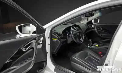 Hyundai Grandeur 2015 2.4 гидро в Москве № 119690, миниатюра 10