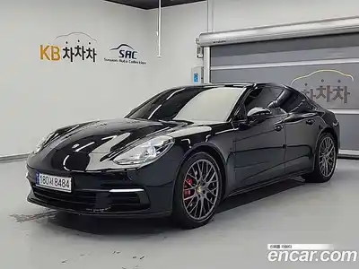 Porsche Panamera, 2018