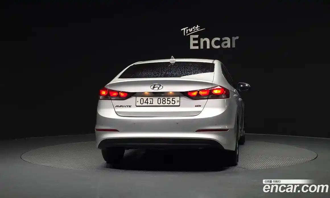 Hyundai Avante 2016 1.6 гидро в Москве № 1317543, фото 4