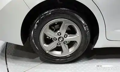 Hyundai Avante 2016 1.6 гидро в Москве № 1317543, миниатюра 5