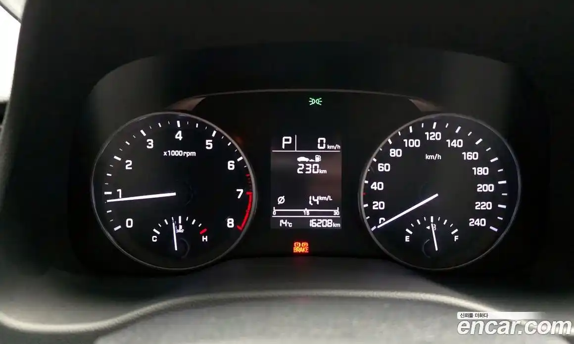 Hyundai Avante 2016 1.6 гидро в Москве № 1317543, фото 8