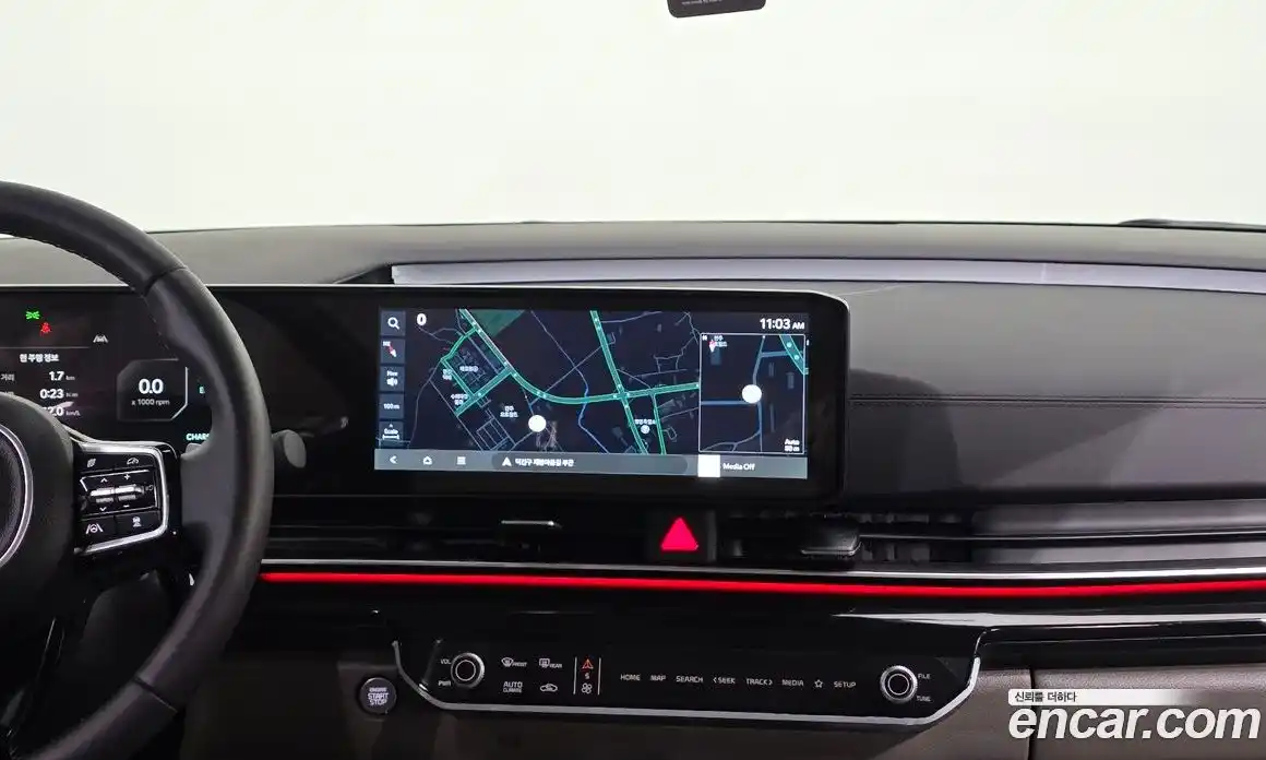 Kia Canival 2024 1.6 Автомат в Москве № 1318087, фото 16