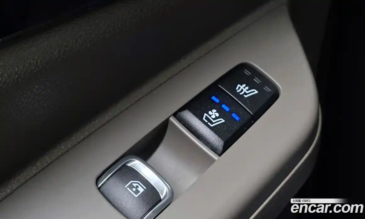 Kia Canival 2024 1.6 Автомат в Москве № 1318087, фото 18