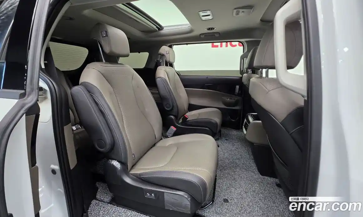 Kia Canival 2024 1.6 Автомат в Москве № 1318087, фото 19