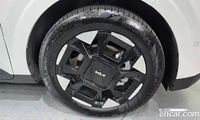 Kia Canival 2024 1.6 Автомат в Москве № 1318087, миниатюра 5