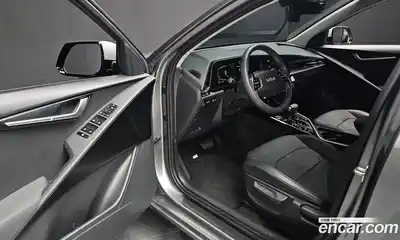 Kia Niro 2023 1.6 гидро в Москве № 1318301, миниатюра 11