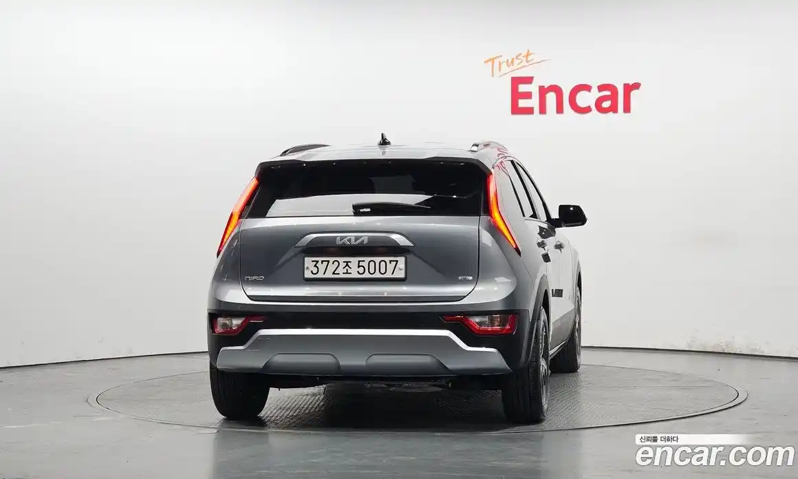 Kia Niro 2023 1.6 гидро в Москве № 1318301, фото 4