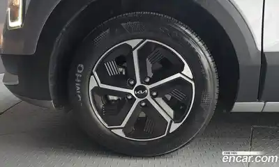 Kia Niro 2023 1.6 гидро в Москве № 1318301, миниатюра 5