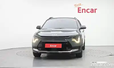 Kia Niro 2023 1.6 гидро в Москве № 1318592, миниатюра 3