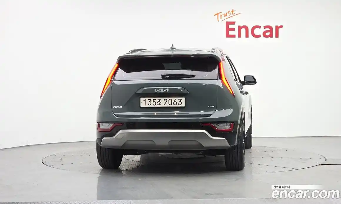 Kia Niro 2023 1.6 гидро в Москве № 1318592, фото 4