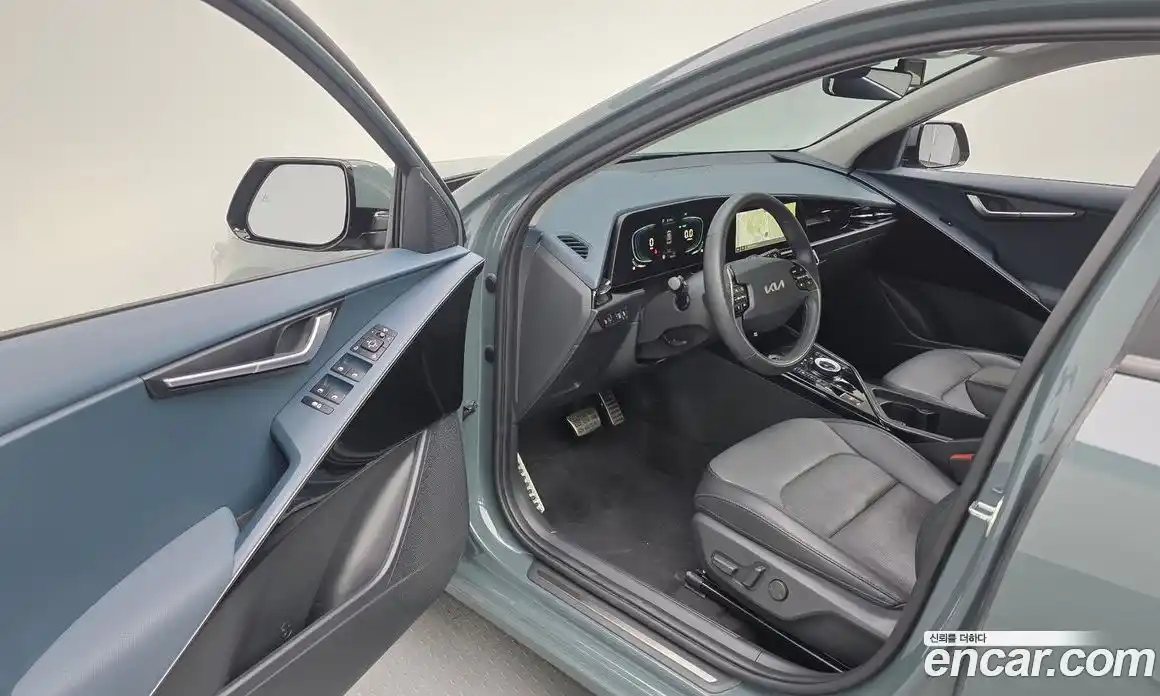 Kia Niro 2023 1.6 гидро в Москве № 1318592, фото 10