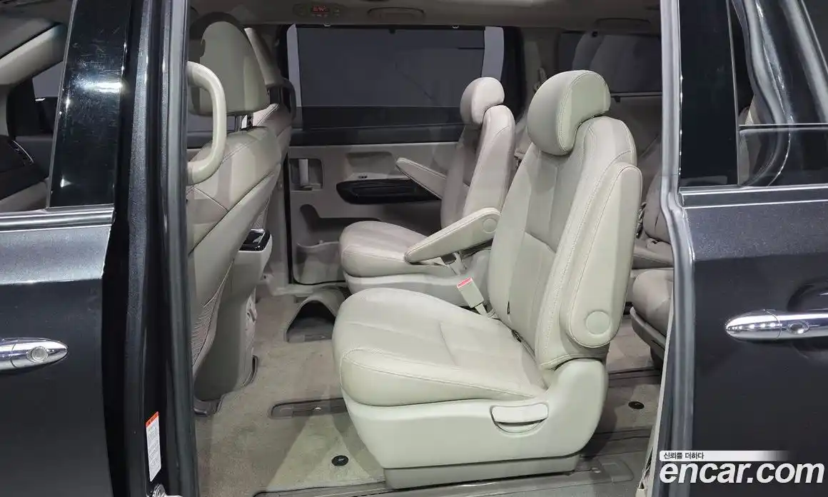 Kia Canival 2019 2.2 Автомат в Москве № 1318664, фото 11