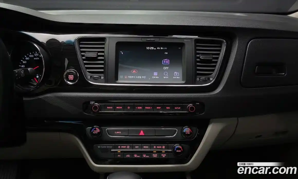 Kia Canival 2019 2.2 Автомат в Москве № 1318664, фото 14