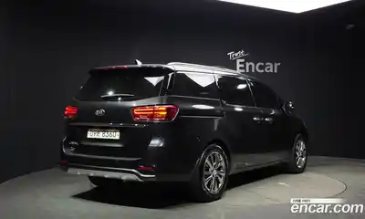 Kia Canival 2019 2.2 Автомат в Москве № 1318664, миниатюра 2