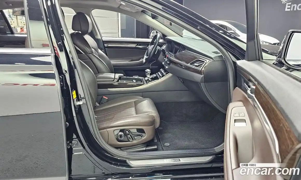 Genesis EQ900 2016 3.8 гидро в Москве № 1318746, фото 10