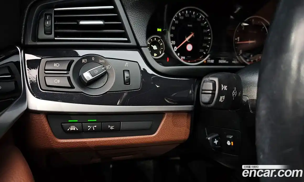 BMW 5-Series 2016 2.0 гидро в Москве № 1320841, фото 16