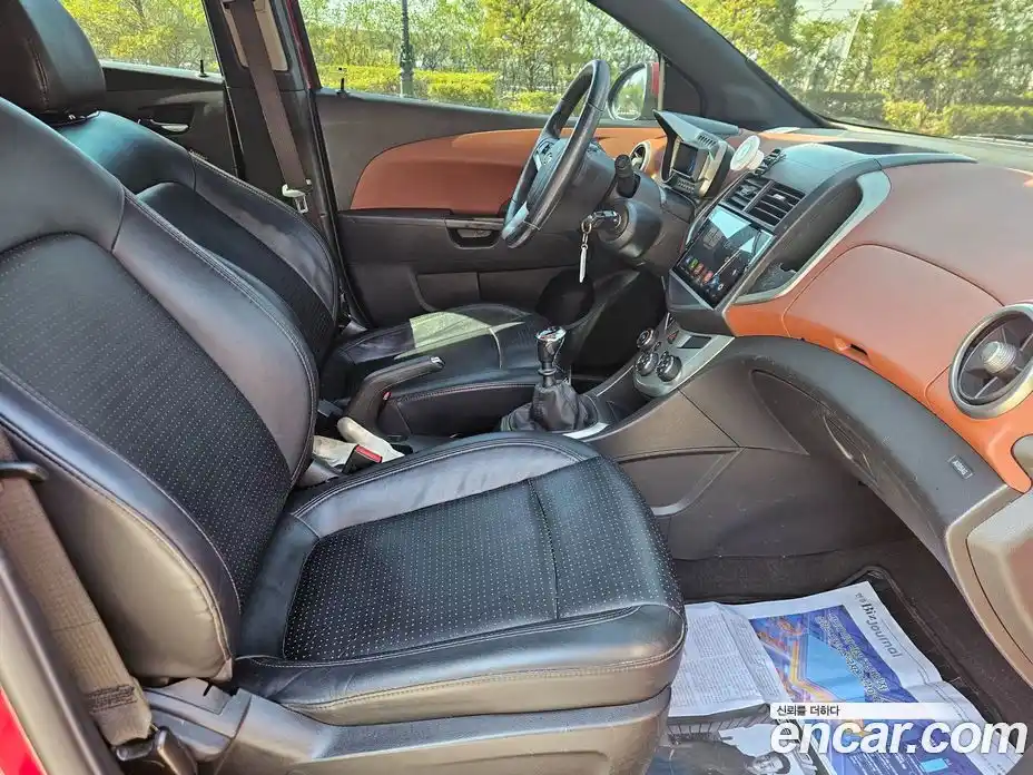 Chevrolet Aveo 2013 1.6 механика в Москве № 1321062, фото 19