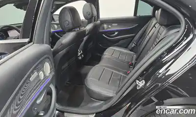 Mercedes-Benz E-Class 2023 2.0 гидро в Москве № 1321915, миниатюра 11