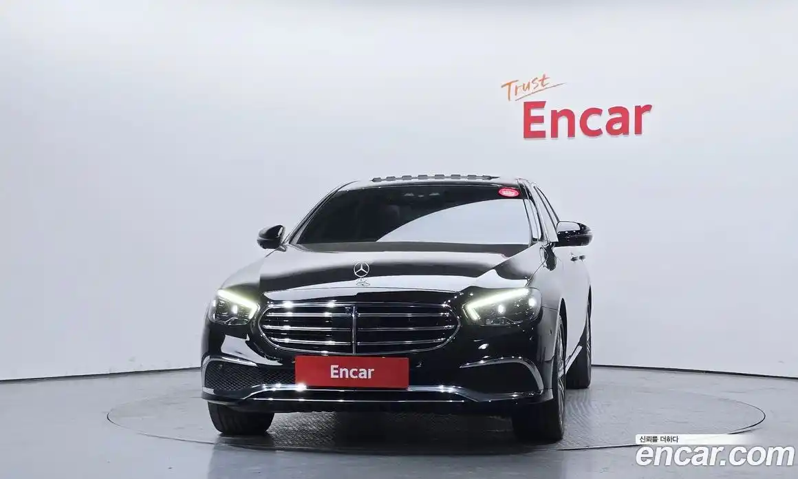 Mercedes-Benz E-Class 2023 2.0 гидро в Москве № 1321915, фото 3