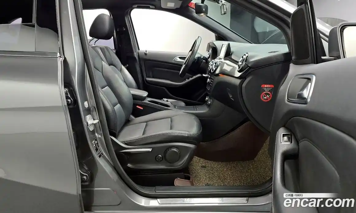 Mercedes-Benz B-Class 2014 1.8 гидро в Москве № 1322339, фото 12