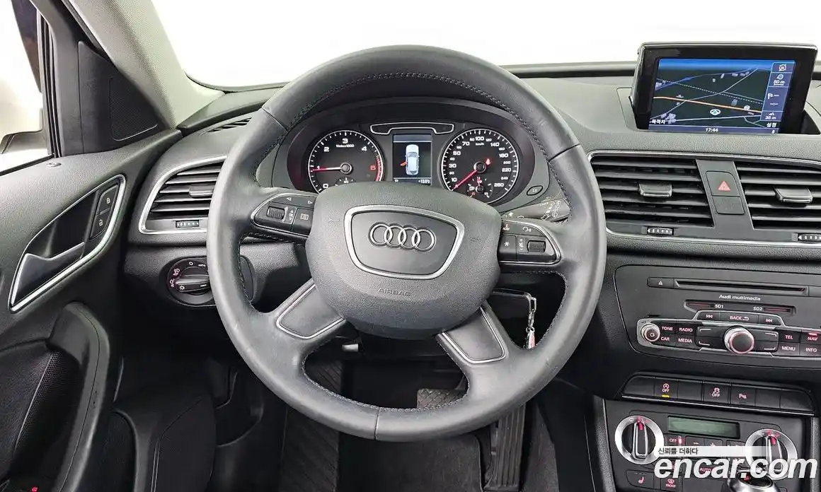 Audi Q3 2013 2.0 гидро в Москве № 1322460, фото 13