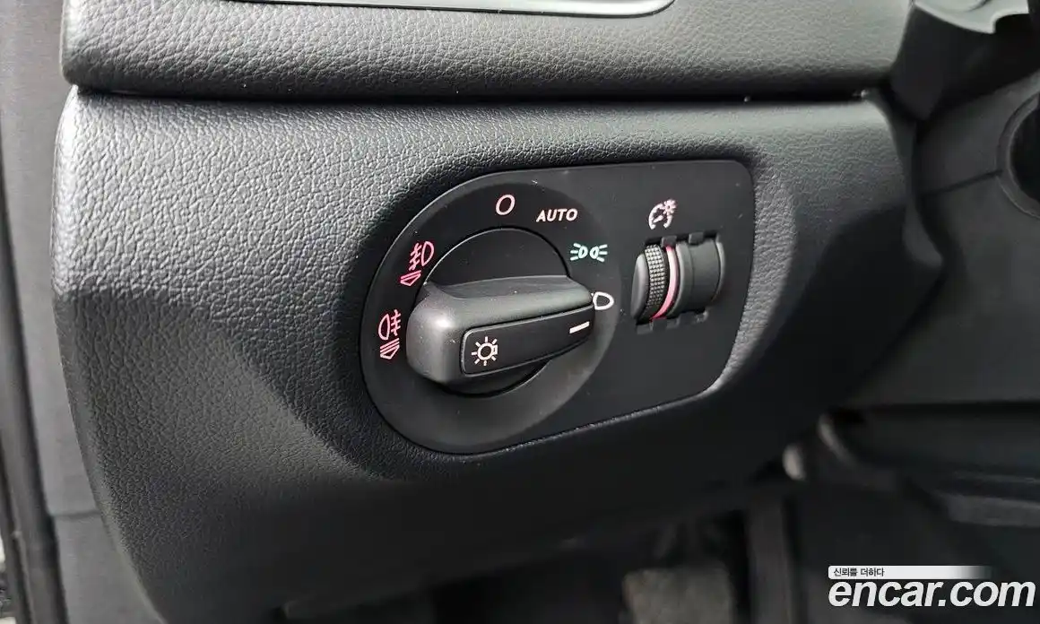 Audi Q3 2013 2.0 гидро в Москве № 1322460, фото 19