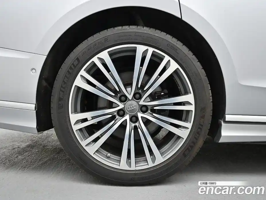 Audi A8 2021 3.0 гидро в Москве № 1322526, фото 17