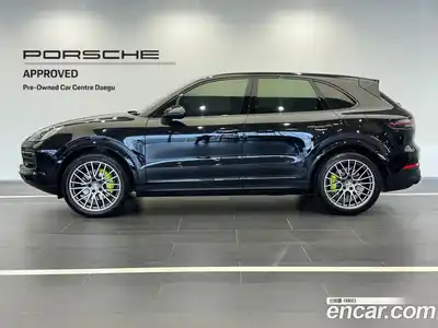 Porsche Cayenne 2023 3.0 гидро в Москве № 1322694, миниатюра 3