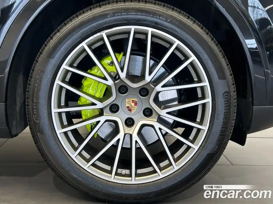 Porsche Cayenne 2023 3.0 гидро в Москве № 1322694, фото 6