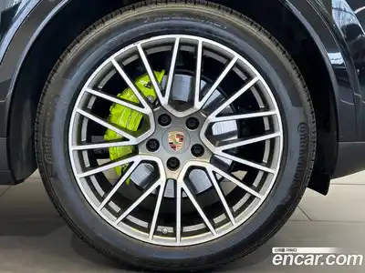 Porsche Cayenne 2023 3.0 гидро в Москве № 1322694, миниатюра 6