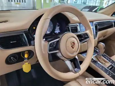 Porsche Macan 2017 3.0 гидро в Москве № 1322790, миниатюра 12