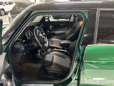 Mini Cooper 2021 1.5 гидро в Москве № 1322967, миниатюра 12
