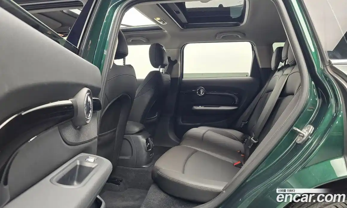 Mini Clubman 2019 1.5 гидро в Москве № 1323158, фото 12